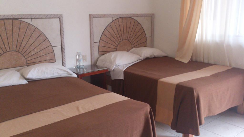 Hotel Albatros Palace Manzanillo Phòng bức ảnh