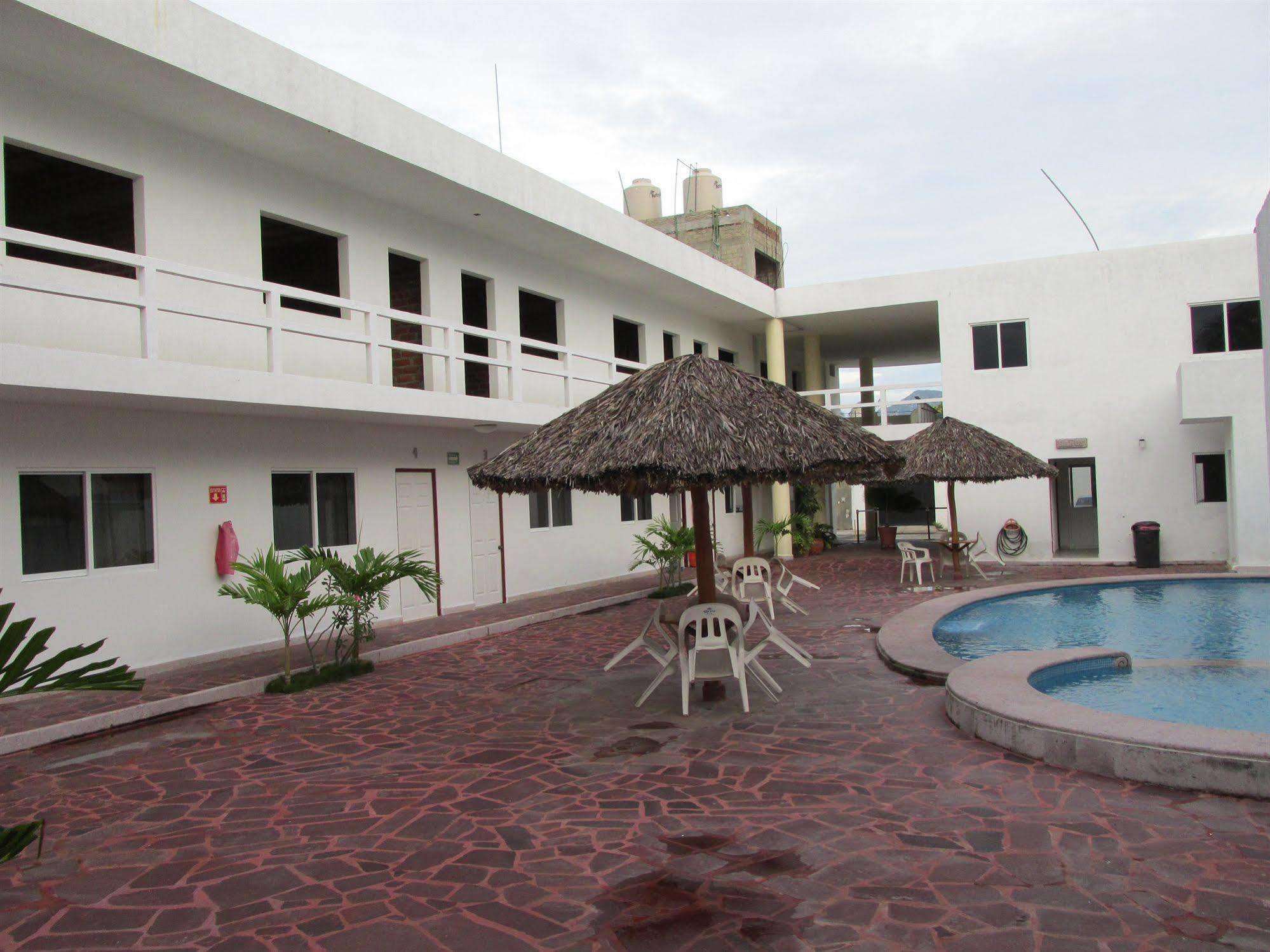 Hotel Albatros Palace Manzanillo Ngoại thất bức ảnh