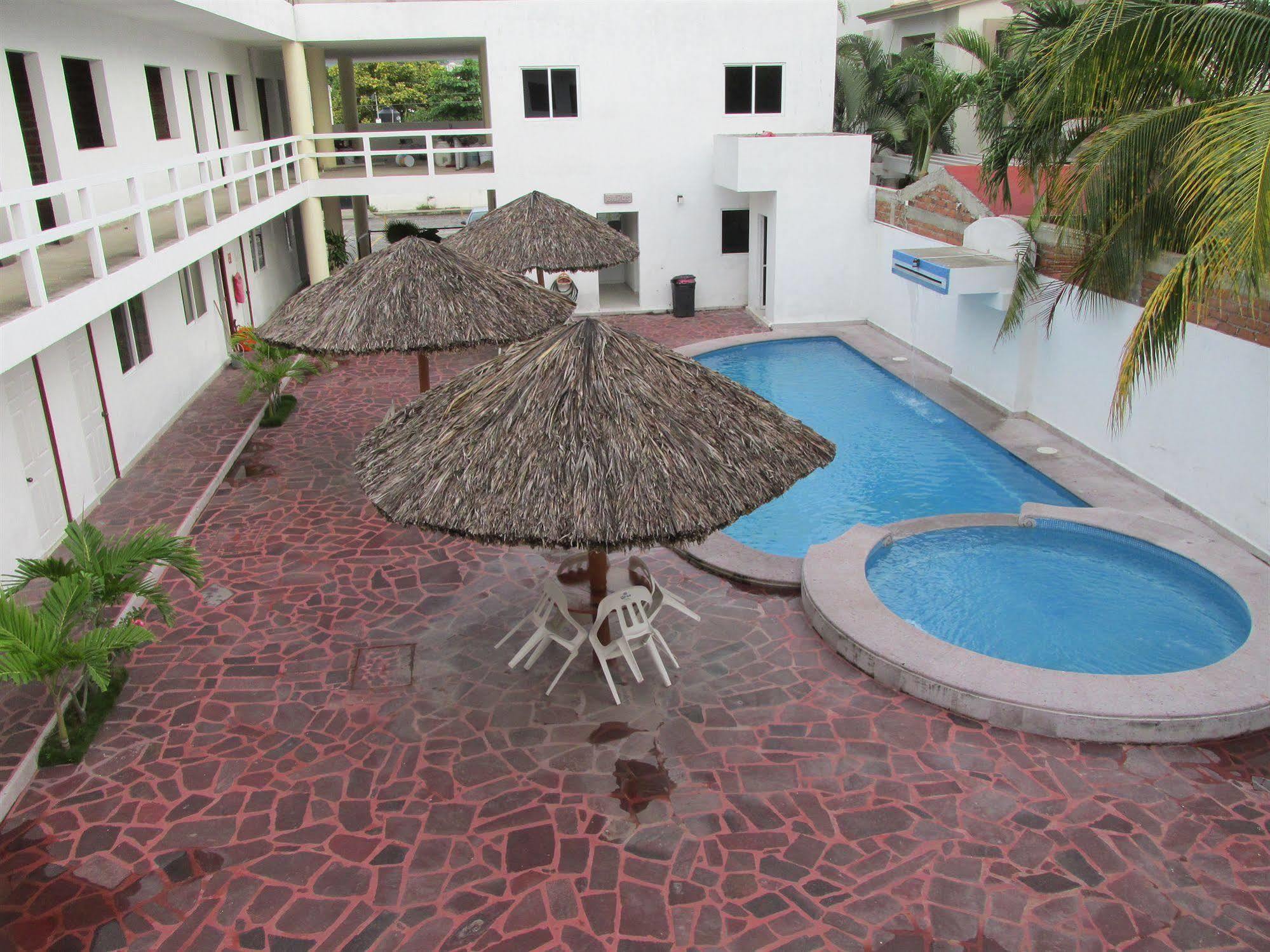 Hotel Albatros Palace Manzanillo Ngoại thất bức ảnh