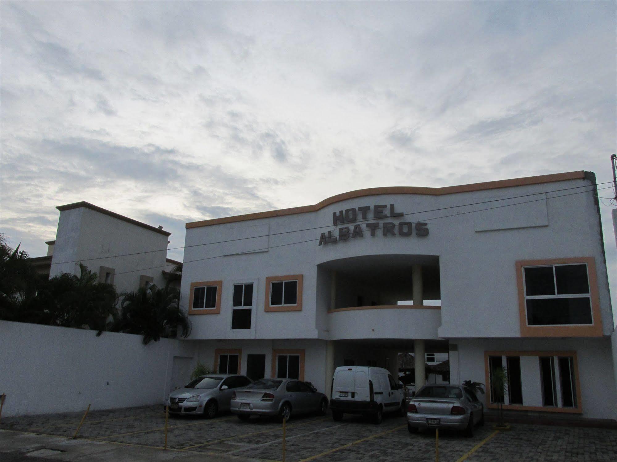 Hotel Albatros Palace Manzanillo Ngoại thất bức ảnh